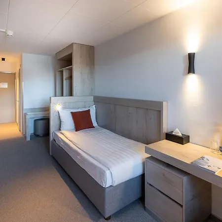 Hotel Victoria &