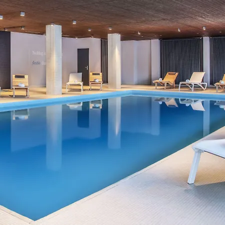 Hotel Victoria & 4*