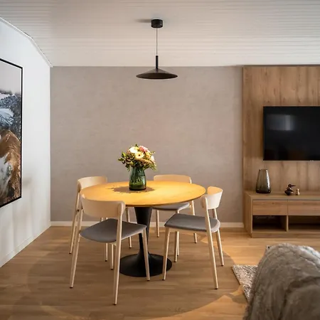 فندق Victoria & 4*