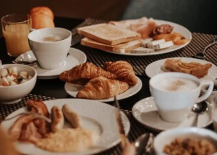 Victoria & فيلرز سور اولون